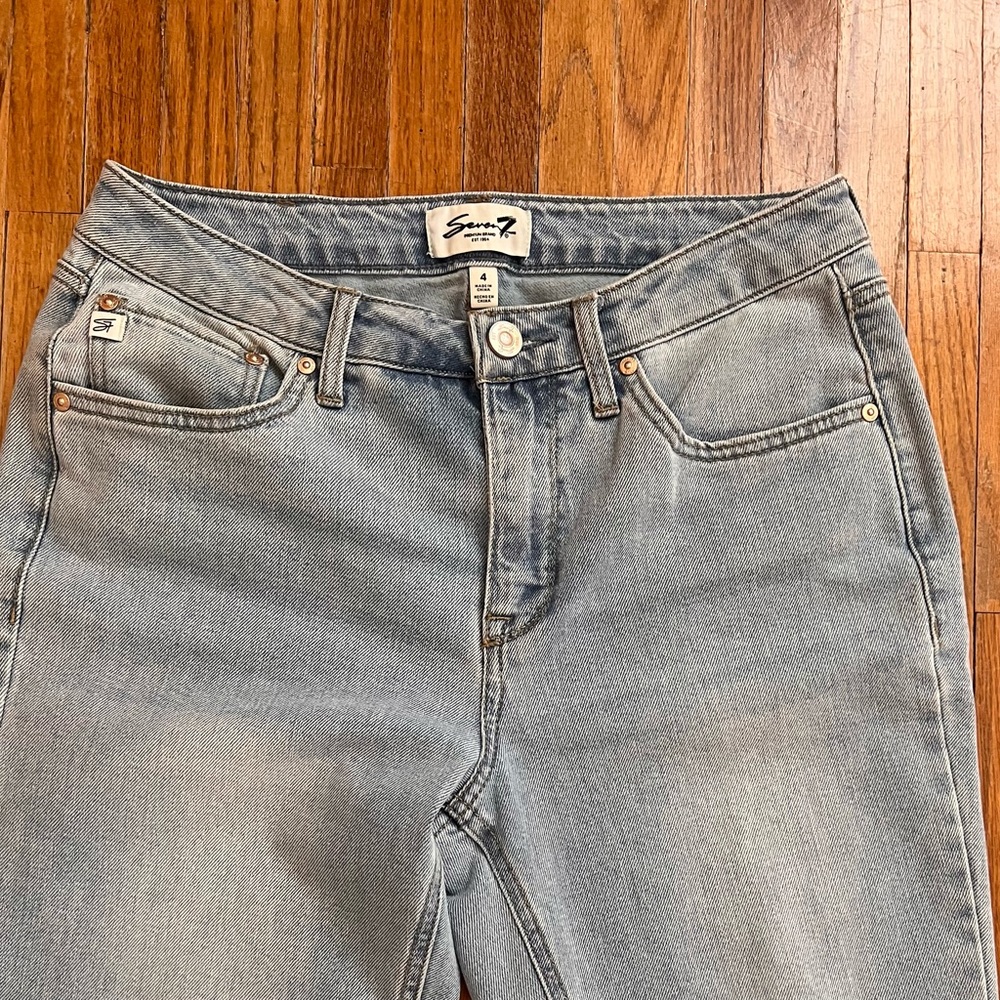 Seven7 Women's high waisted straight leg Jeans